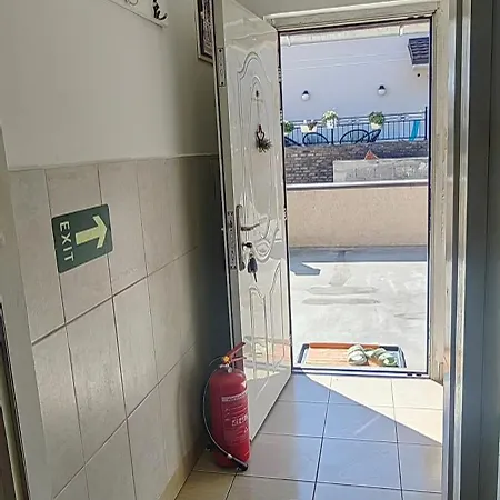 Apartment Divlji Raj *